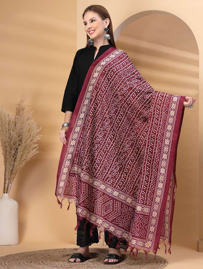 women bandhani printed dupatta - 22219871 -  Standard Image - 3