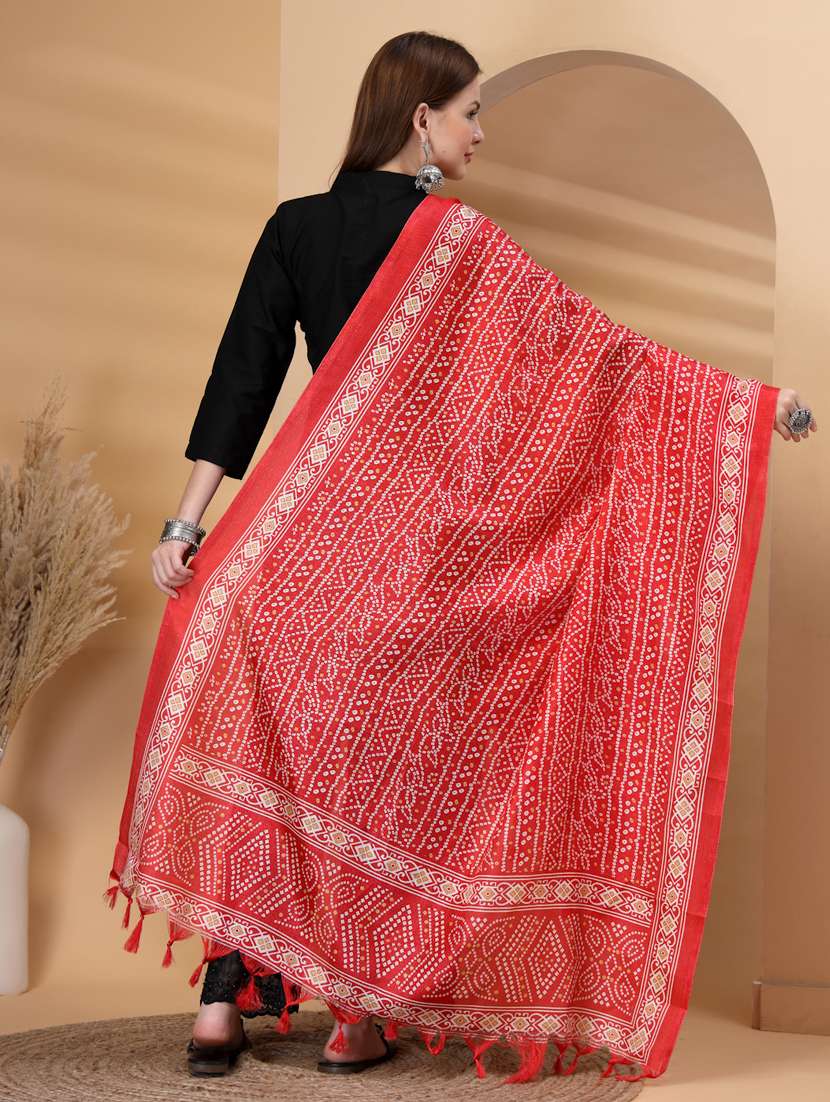 women bandhani printed dupatta - 22219873 -  Standard Image - 3