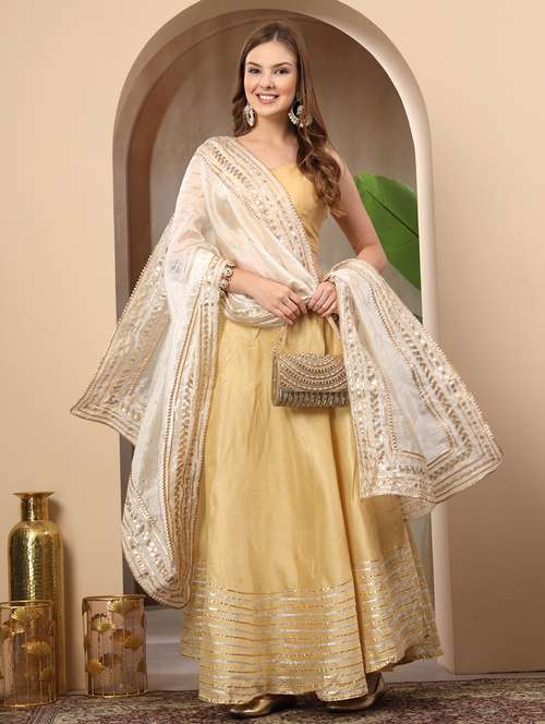 women solid with work gota work dupatta - 22219884 -  Standard Image - 0