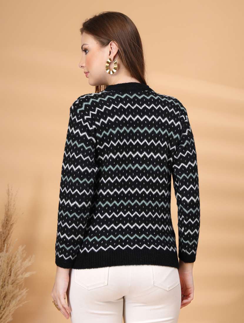 women chevron long sleeve pullover - 22219898 -  Standard Image - 3