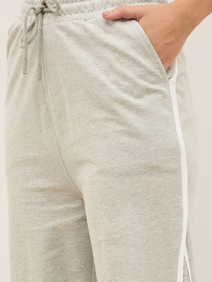 women solid high rise relaxed fit track pant - 22219922 -  Standard Image - 5
