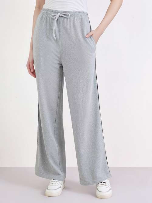 women solid high rise relaxed fit track pant - 22219927 -  Standard Image - 0