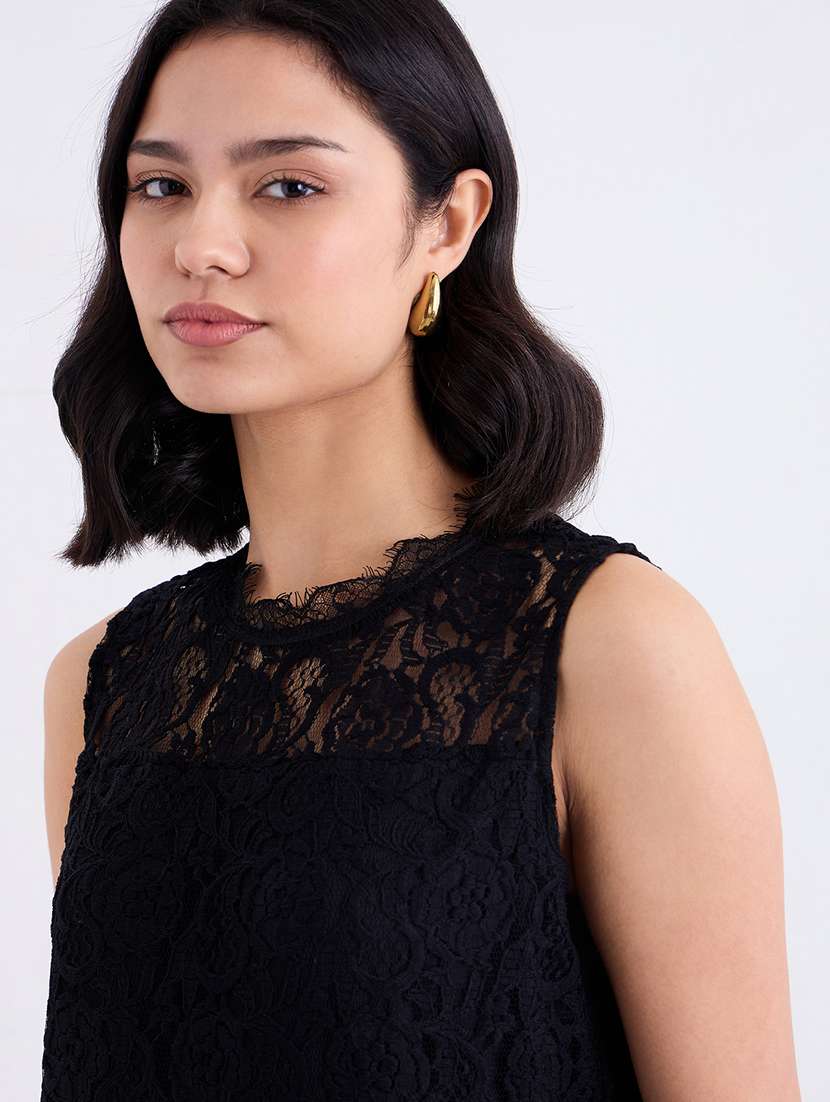 women self designed sleeveless lace top - 22219948 -  Standard Image - 5