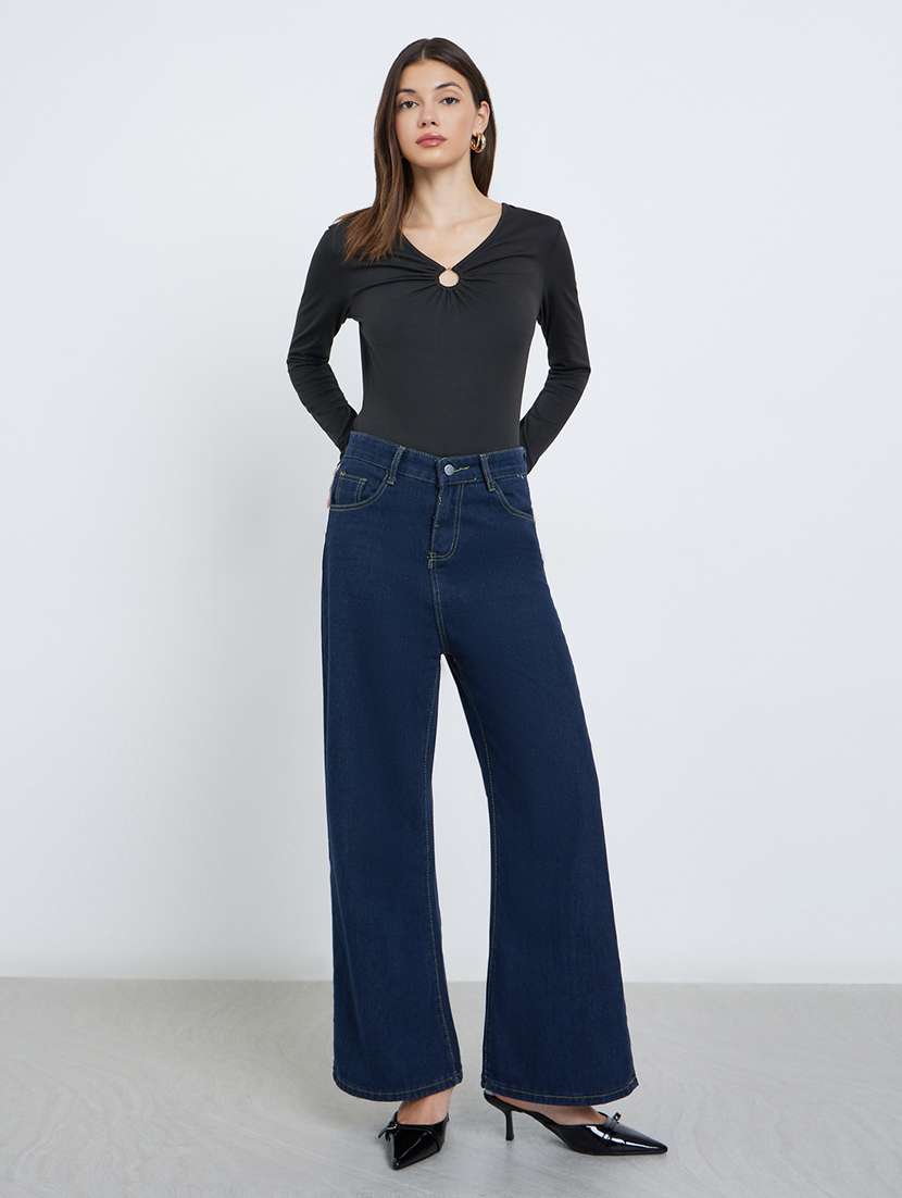 women solid long sleeve straight top - 22219959 -  Standard Image - 3