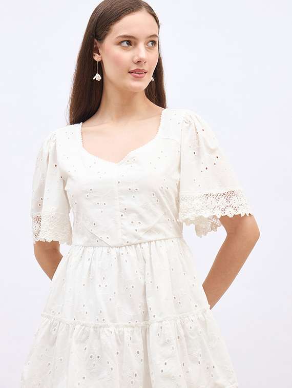 women solid puff sleeve schiffli tiered dress - 22220028 -  Standard Image - 5