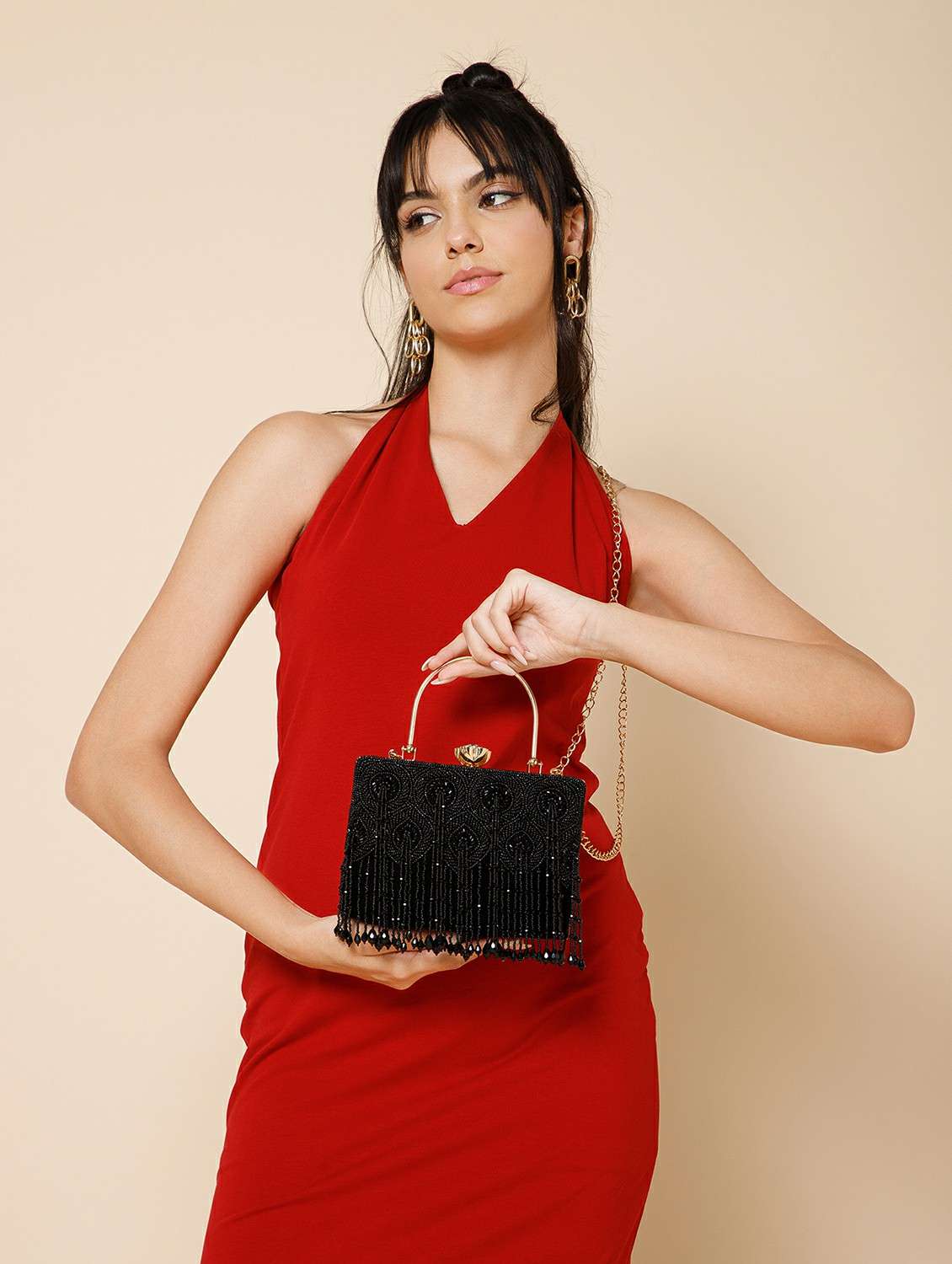 women black embellished velvet box clutch with handle - 22220129 -  Standard Image - 5