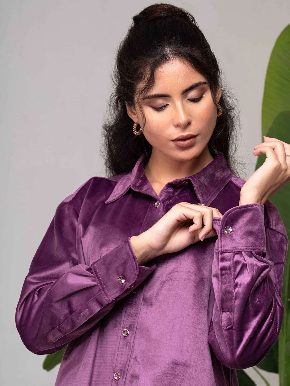 women solid collared long sleeve shirt - 22220247 -  Standard Image - 5