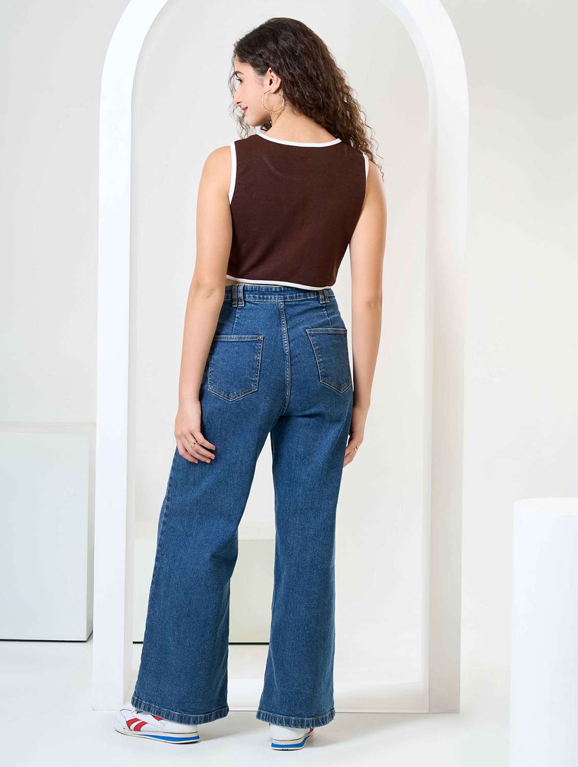 women solid sleeveless crop tank top - 22220303 -  Standard Image - 3