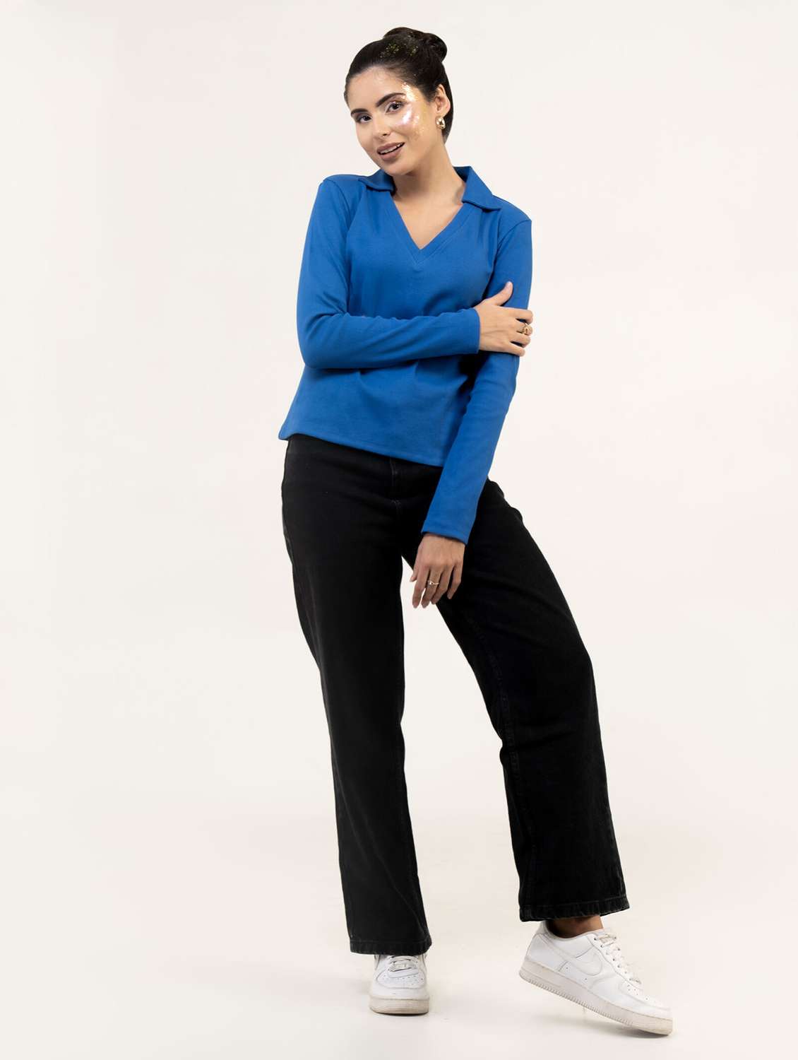 women solid long sleeve collared top