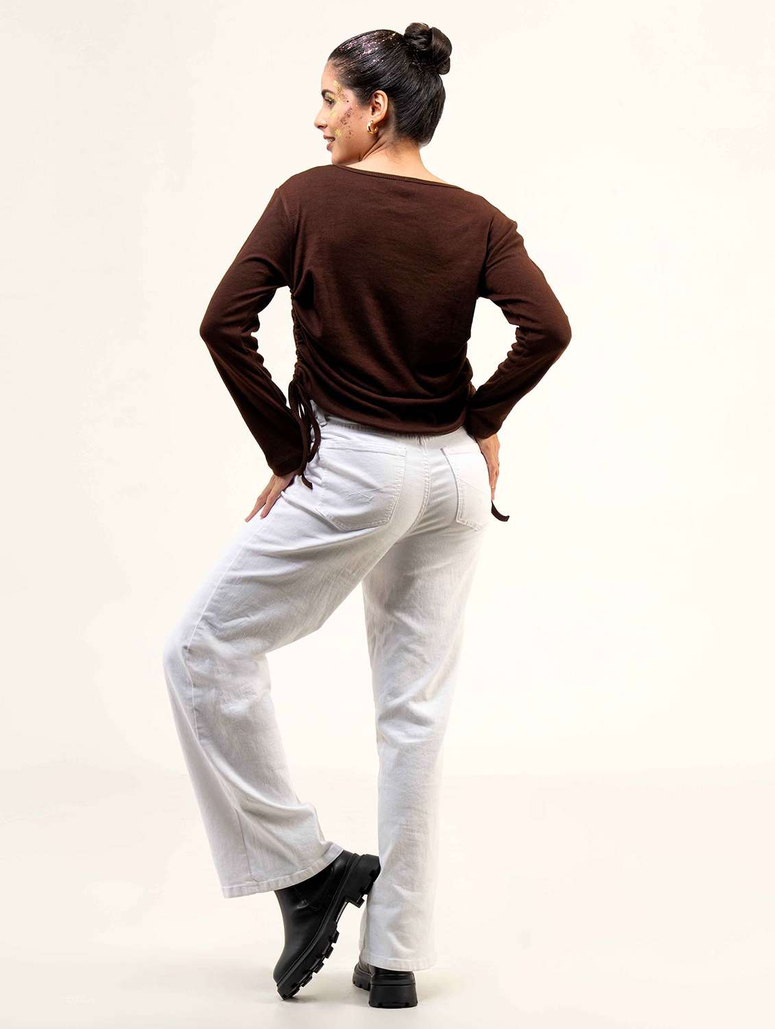 women solid long sleeve ruched top - 22220330 -  Standard Image - 3