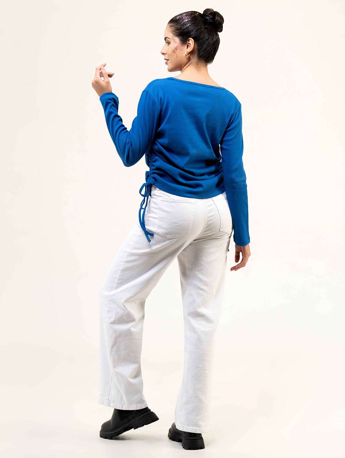 women solid long sleeve ruched top - 22220331 -  Standard Image - 3