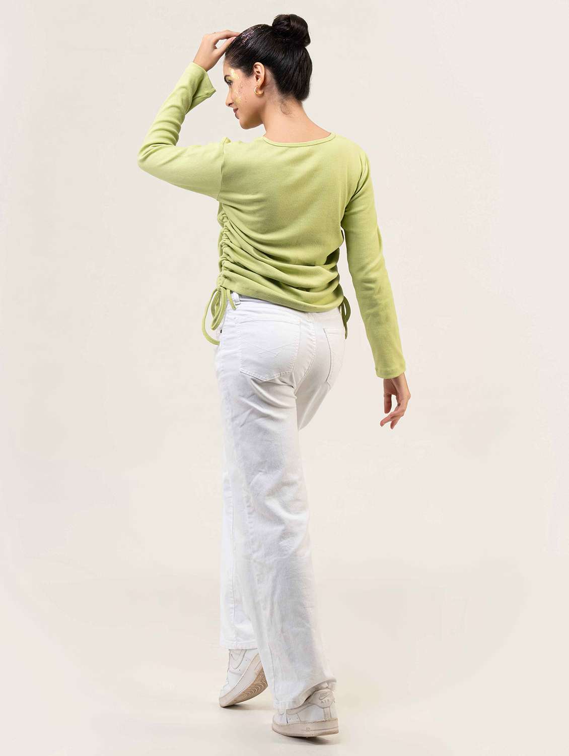 women solid long sleeve ruched top - 22220332 -  Standard Image - 3