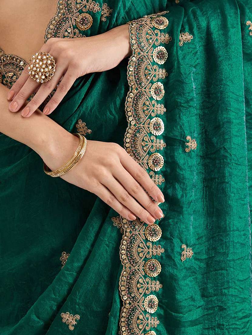 women solid with work embroidered saree with blouse - 22220386 -  Standard Image - 5