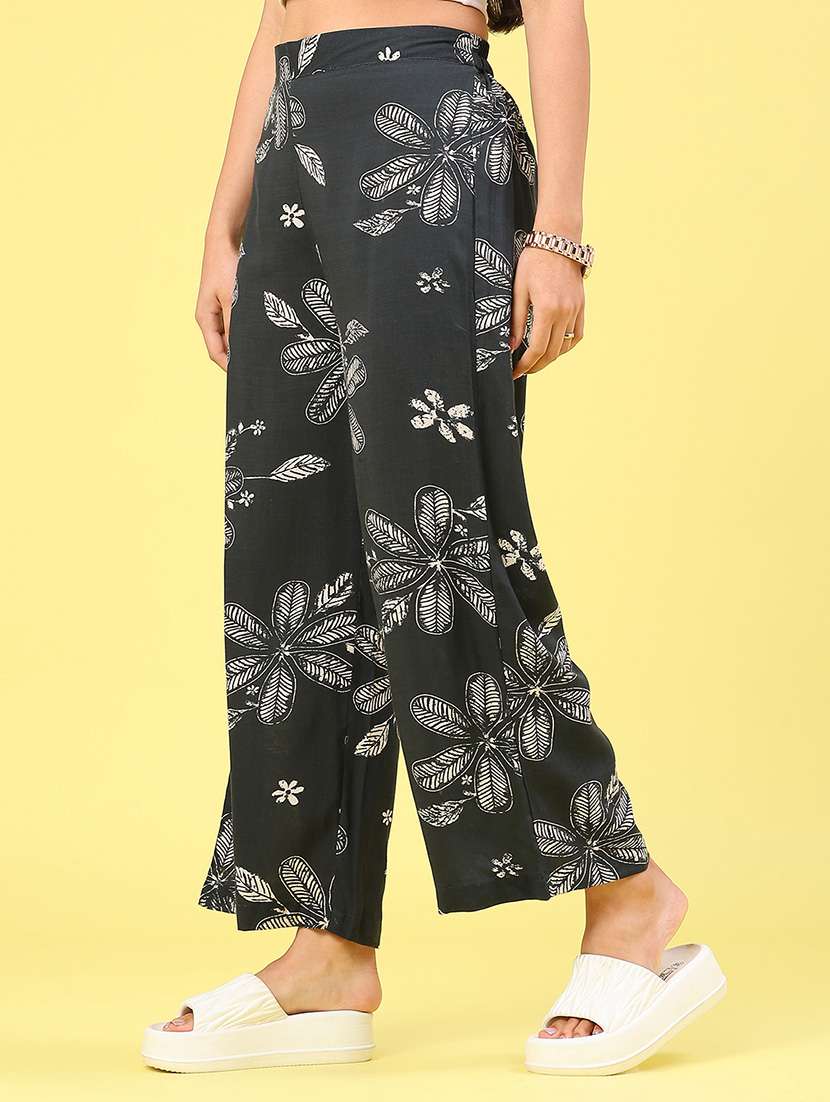 women floral printed ankle length palazzo - 22222955 -  Standard Image - 3