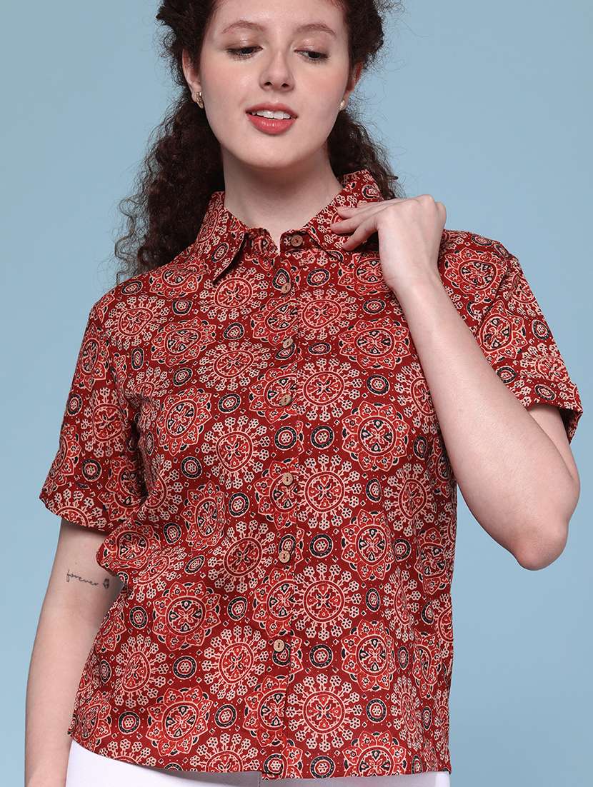 women red cotton regular shirt