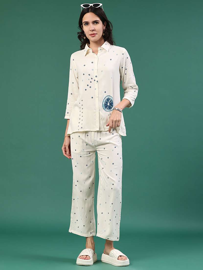 women printed three quarter sleeve shirt & trouser co-ord set