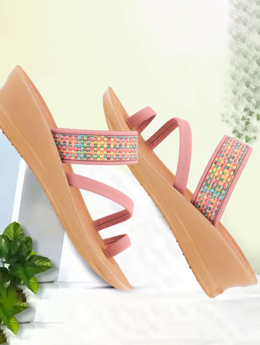women solid slip on flat sandals