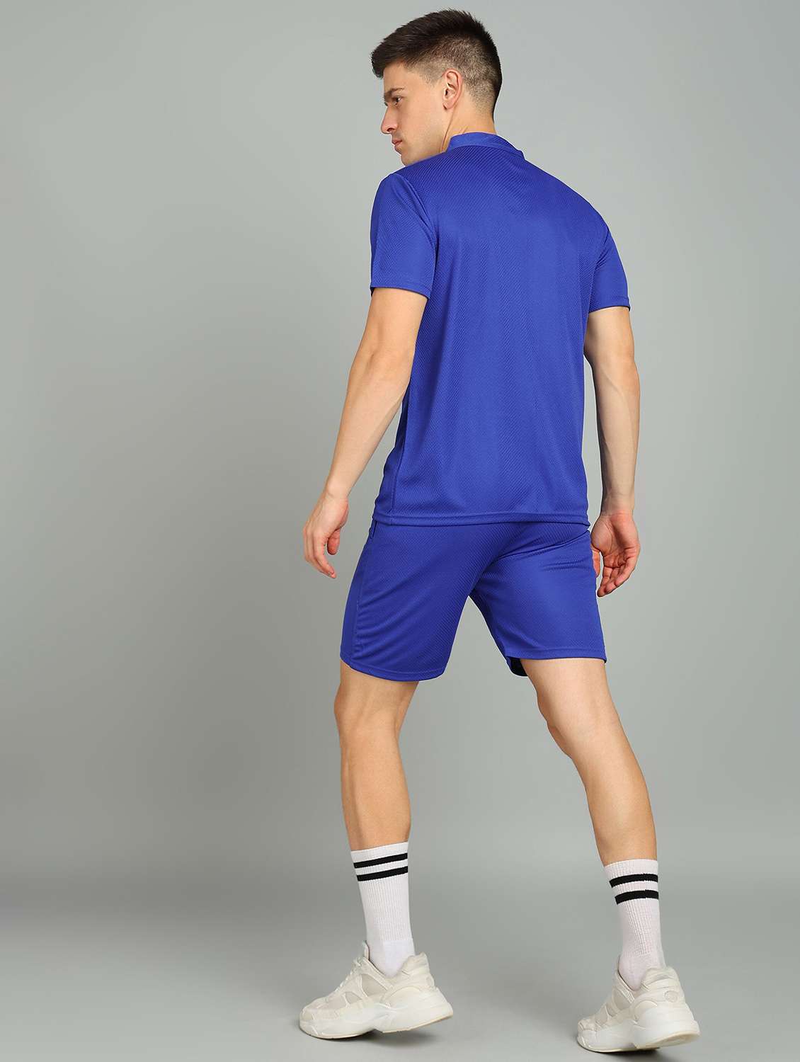 men solid short sleeve shorts & t-shirt co-ord set - 22224327 -  Standard Image - 3