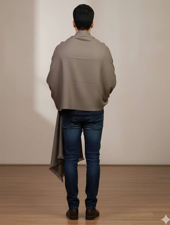 men solid pashmina shawl - 22224431 -  Standard Image - 3