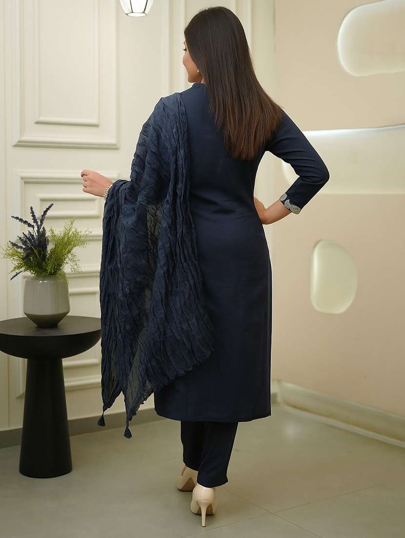 women solid with work three quarter sleeve kurta pant with dupatta set - 22224536 -  Standard Image - 3