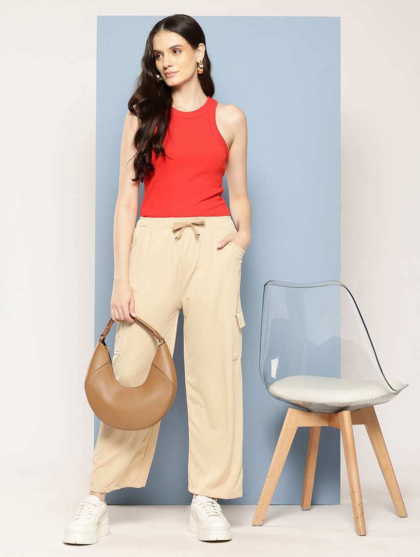 women solid mid rise regular fit cargo - 22224849 -  Standard Image - 3