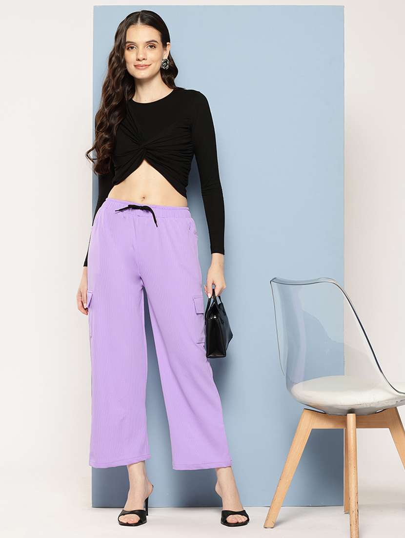 women solid mid rise regular fit cargo - 22224851 -  Standard Image - 3