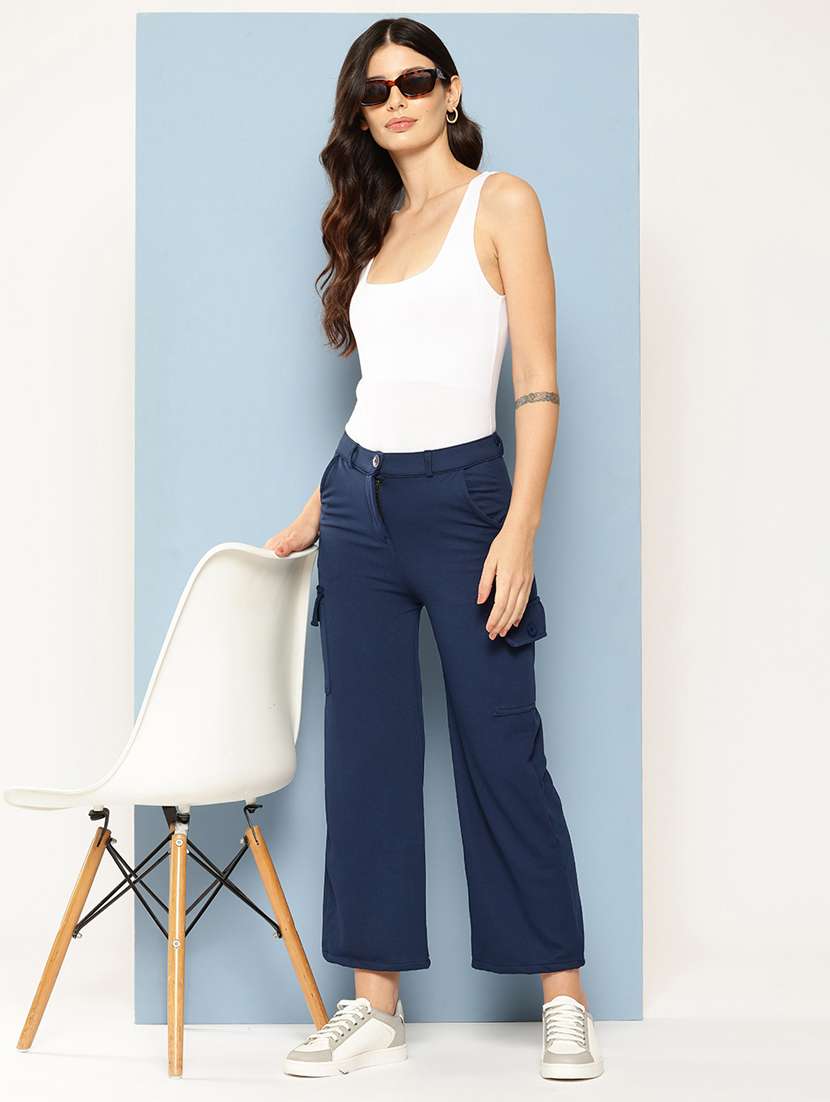 women solid mid rise regular fit cargo - 22224863 -  Standard Image - 3