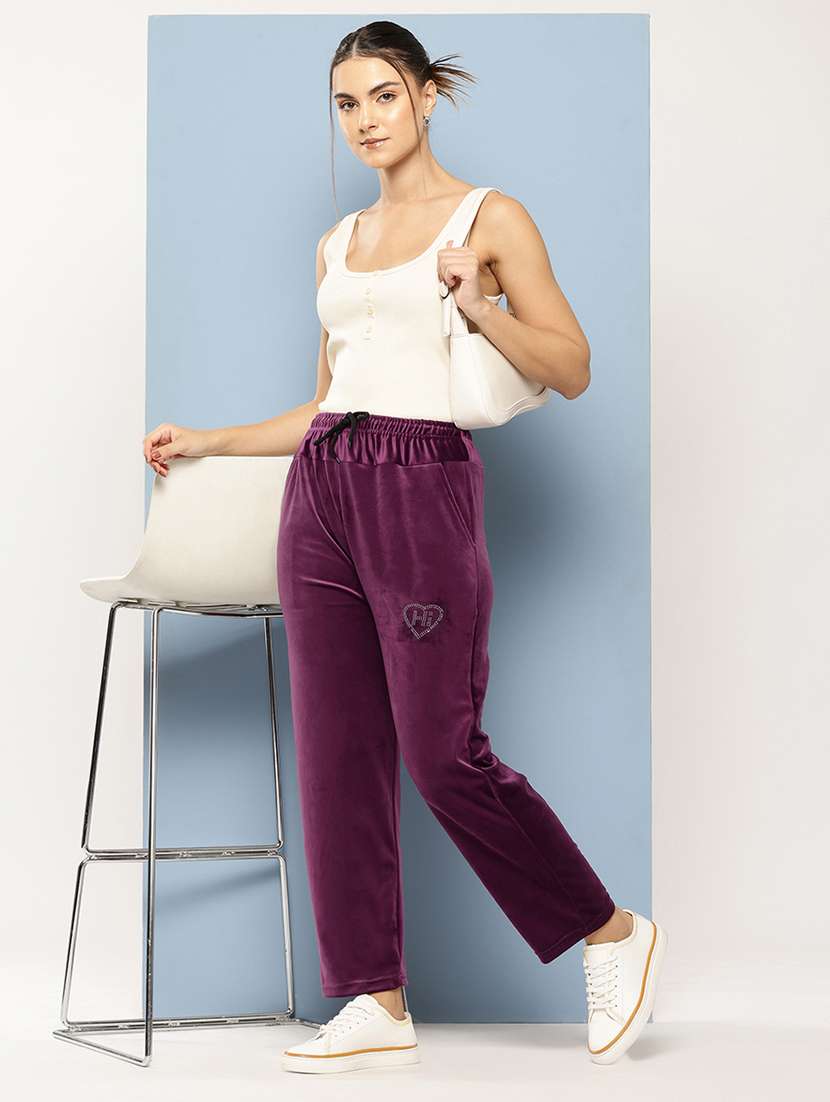 women solid mid rise velvet track pant - 22224873 -  Standard Image - 3