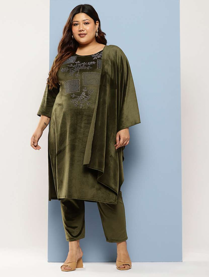 women plus size embellished three quarter sleeve kurta pant with dupatta set - 22224892 -  Standard Image - 3