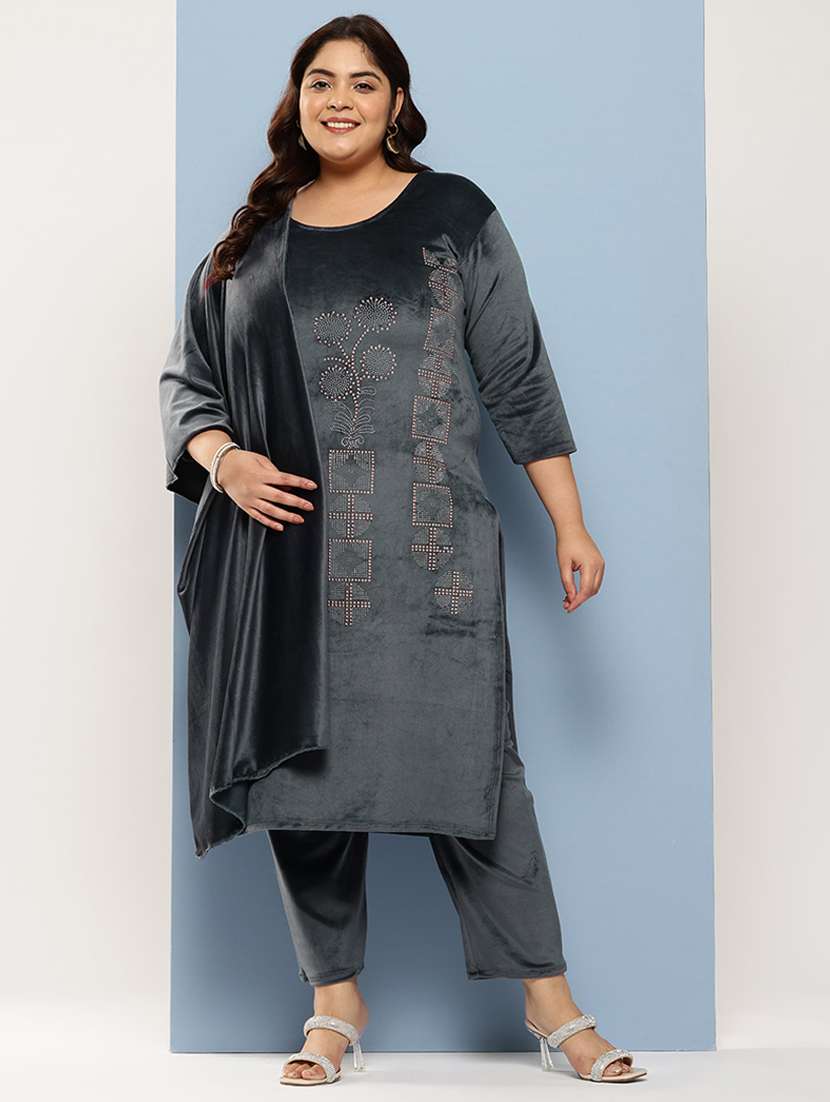 women plus size embellished three quarter sleeve kurta pant with dupatta set - 22224898 -  Standard Image - 3