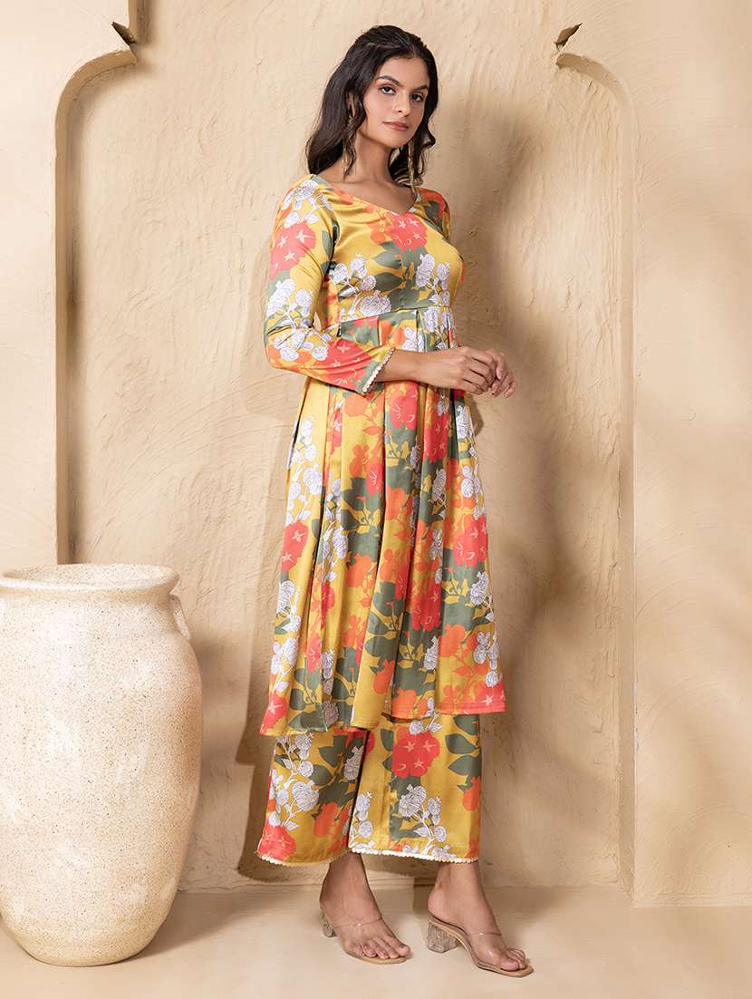 women printed three quarter sleeve ethnic co-ord set - 22225165 -  Standard Image - 3