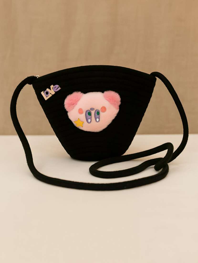  black embroidered shoulder bag - 22225209 -  Zoom Image - 0