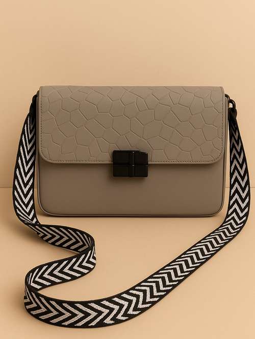 women solid pu sling bag - 22225262 -  Standard Image - 0