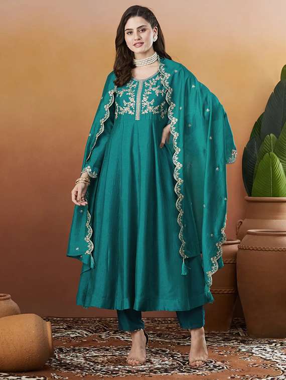 women solid with work long sleeve kurta pant with dupatta set - 22225271 -  Zoom Image - 0