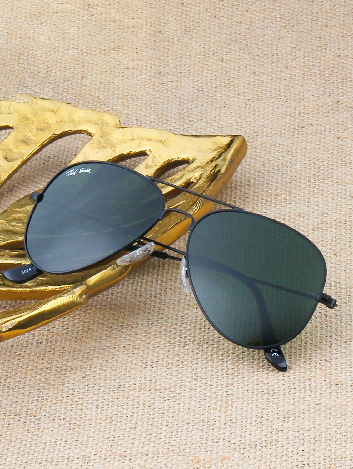 ted smith unisex aviator sunglasses ? matt black metal frame , green glass lenses, classic style.