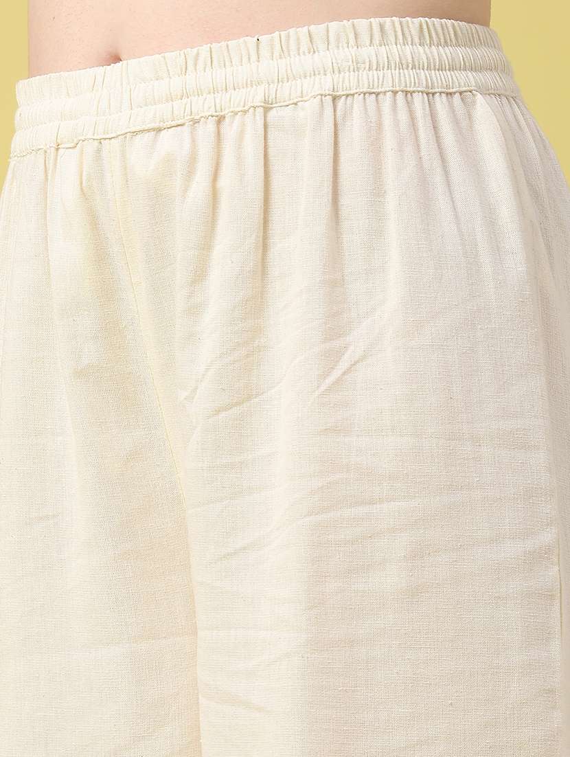 Women Solid Mid Rise Ankle Length Straight Pant - 22226283 -  Standard Image - 5