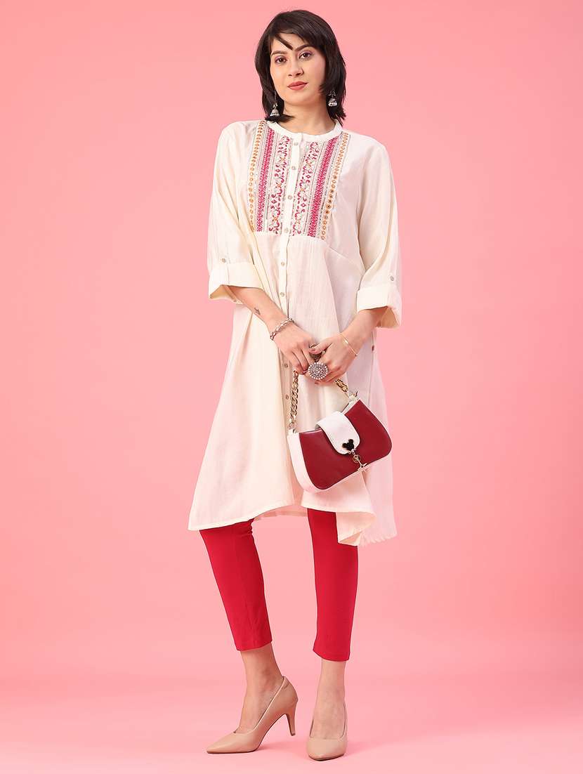 women solid with work three quarter sleeve a-line kurta