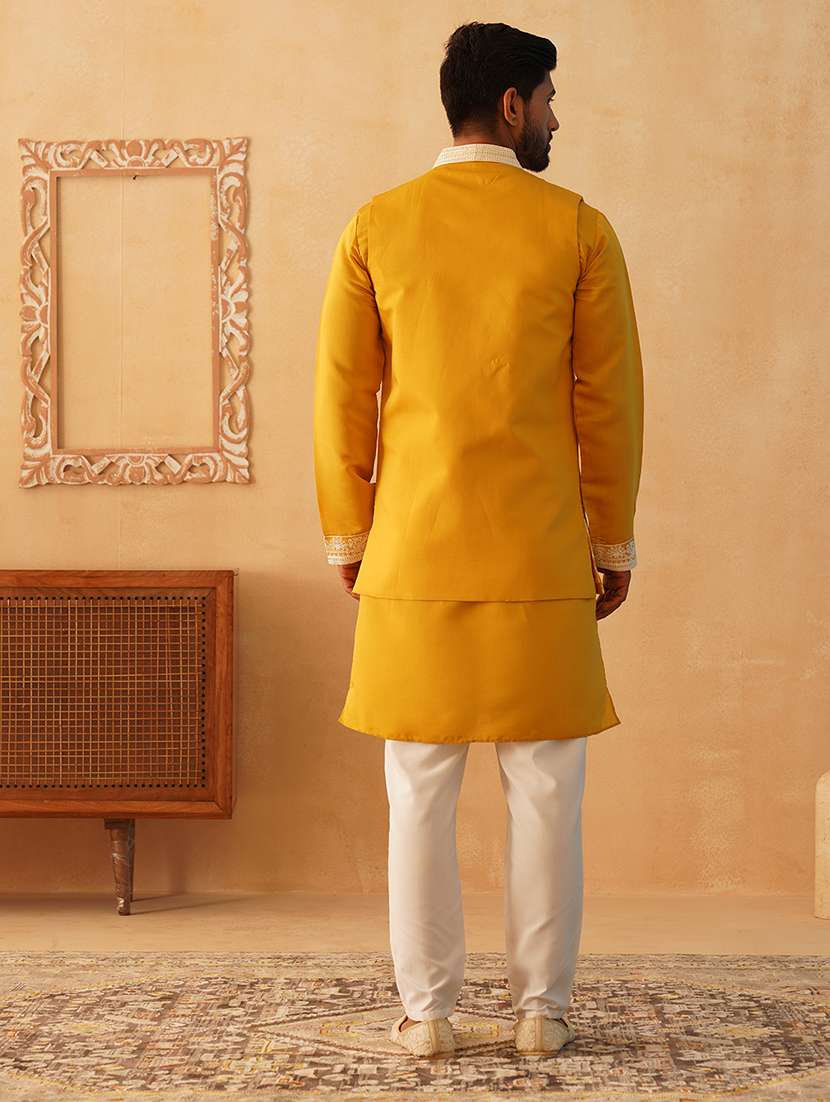 men solid with work mandarin neck kurta pyjama with jacket set - 22226461 -  Standard Image - 3