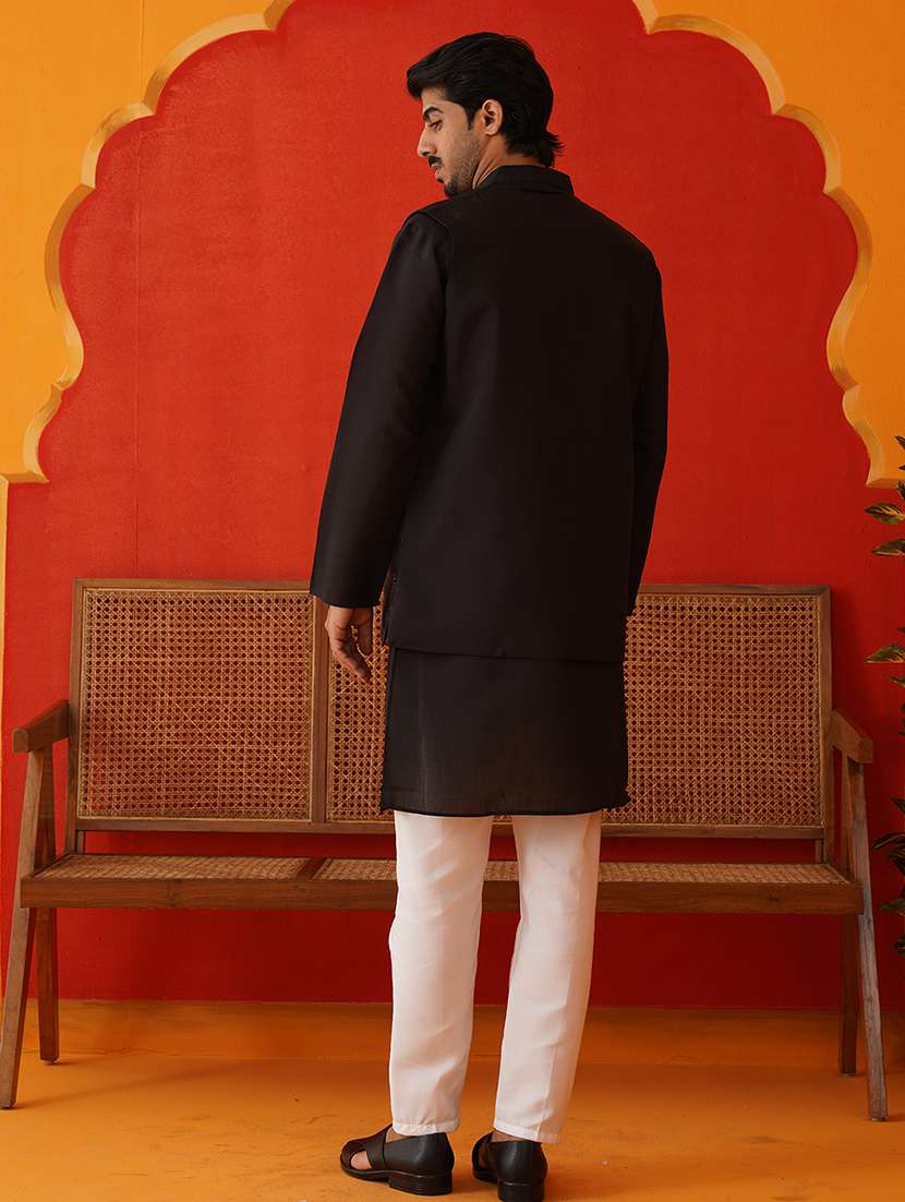 men solid with work mandarin neck kurta pyjama with jacket set - 22226466 -  Standard Image - 3