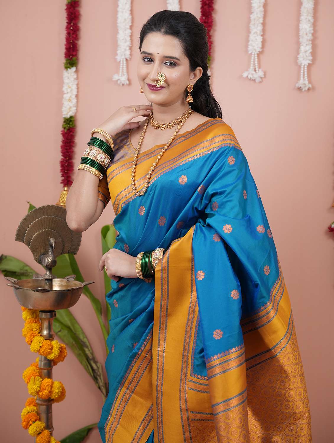 women self design nauvari saree with blouse - 22226492 -  Standard Image - 3