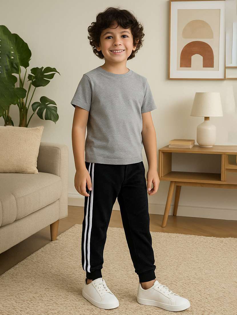 boys solid mid rise jogger - 22226504 -  Standard Image - 3