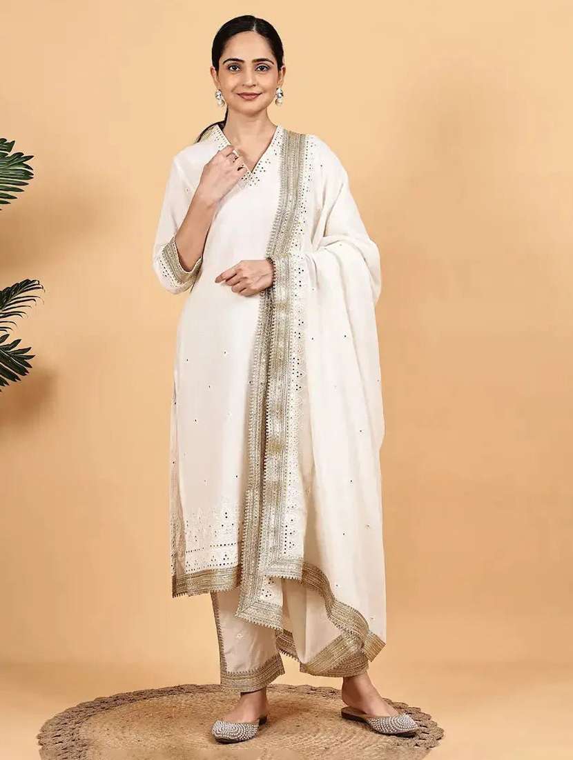 women solid with work three quarter sleeve kurta pant with dupatta set