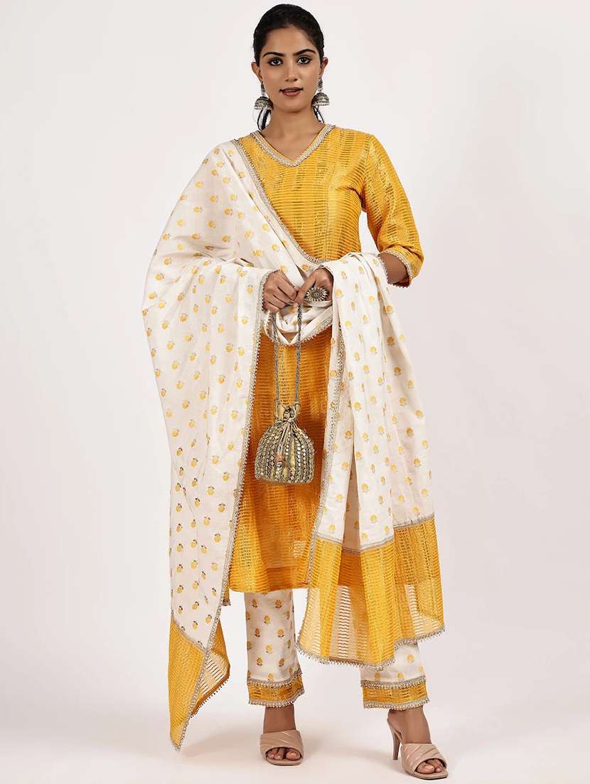 women self design three quarter sleeve kurta pant with dupatta set