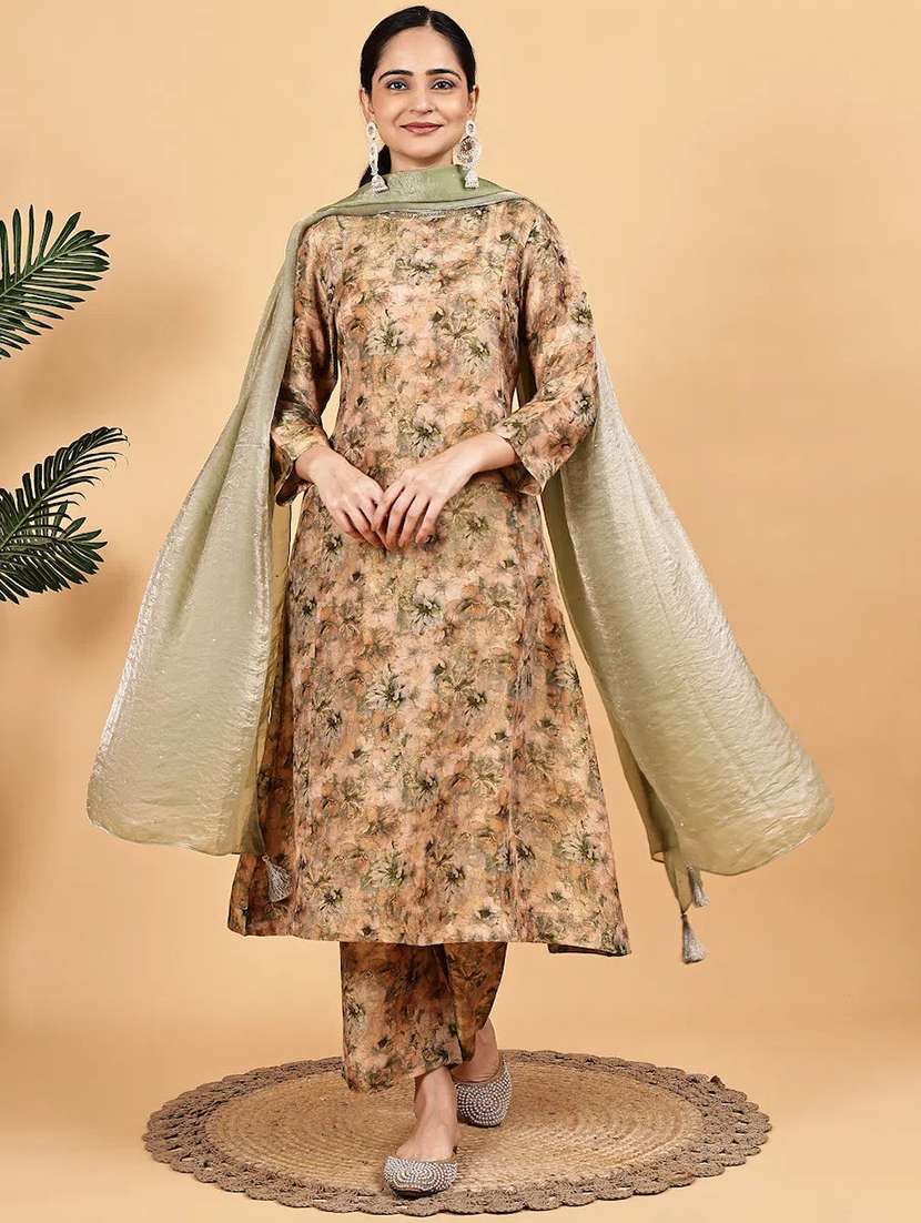 women floral three quarter sleeve kurta pant with dupatta set