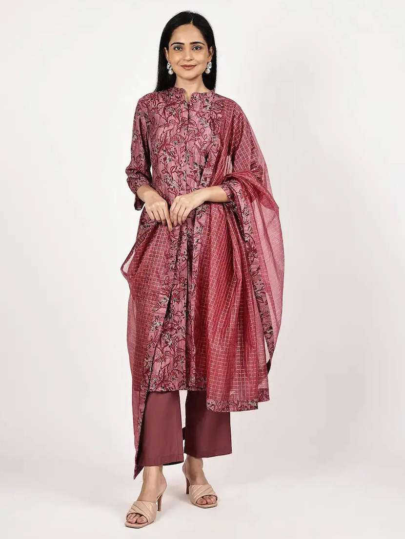 women floral three quarter sleeve kurta pant with dupatta set