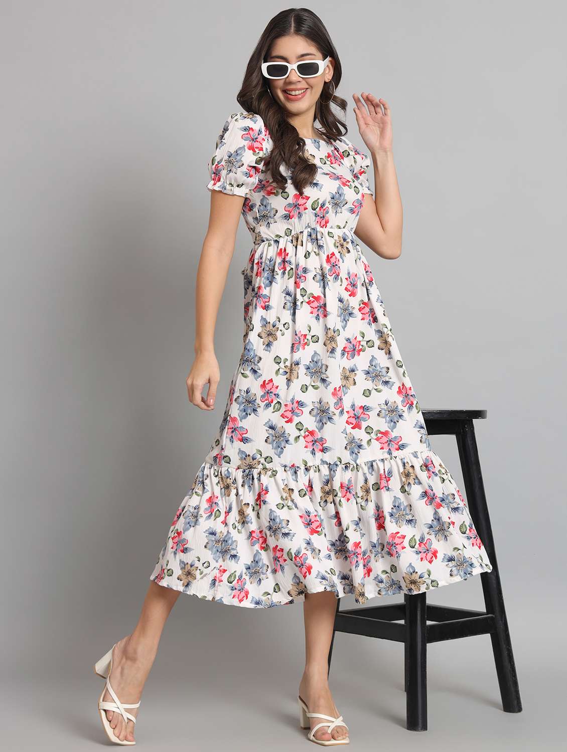 women floral print puff sleeve tiered dress - 22226850 -  Zoom Image - 0