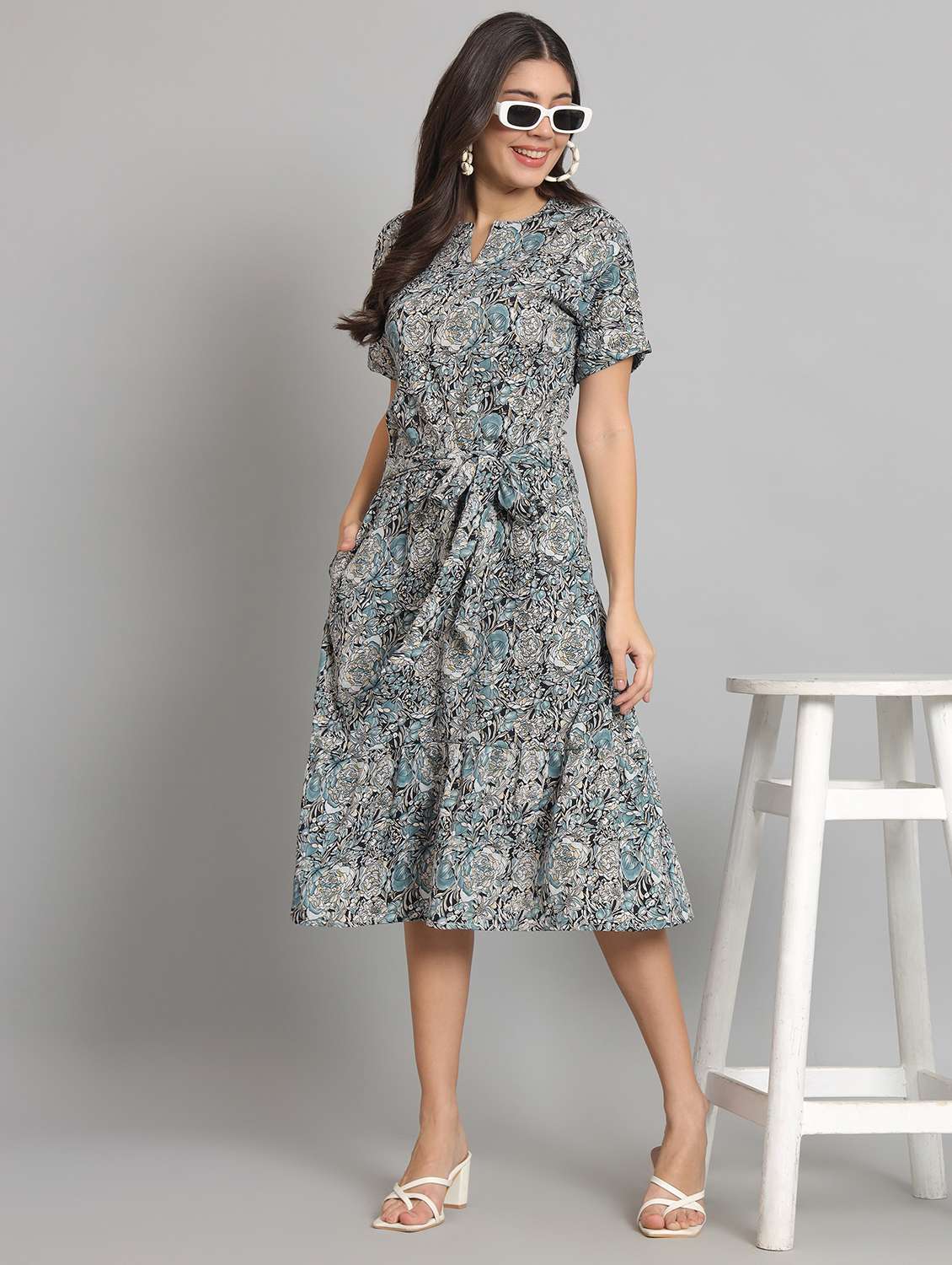 women printed short sleeve tiered dress