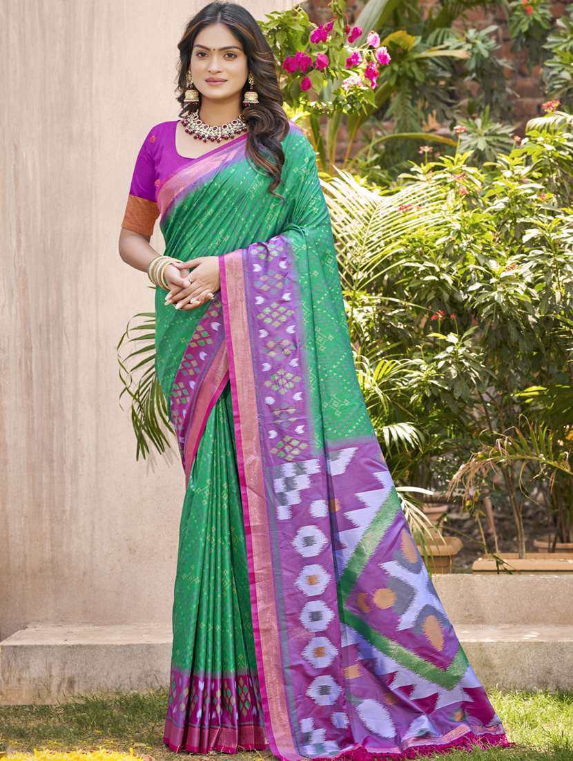 women self design pochampalli saree with blouse