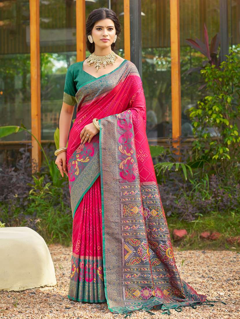 women self design pochampalli saree with blouse