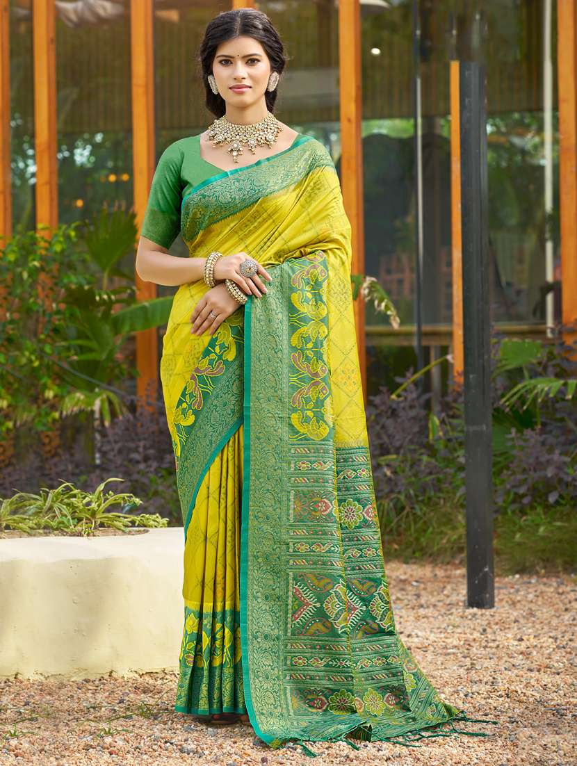 women self design pochampalli saree with blouse